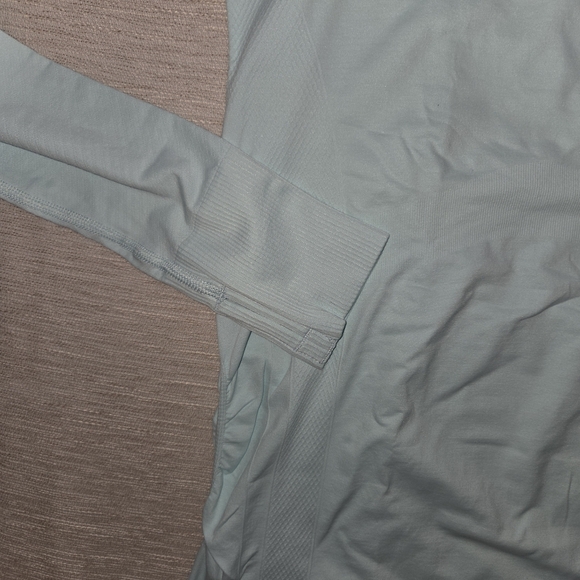 Athleta Aqua mint diagonal mock neck Performance Top NWOT - Picture 5 of 8